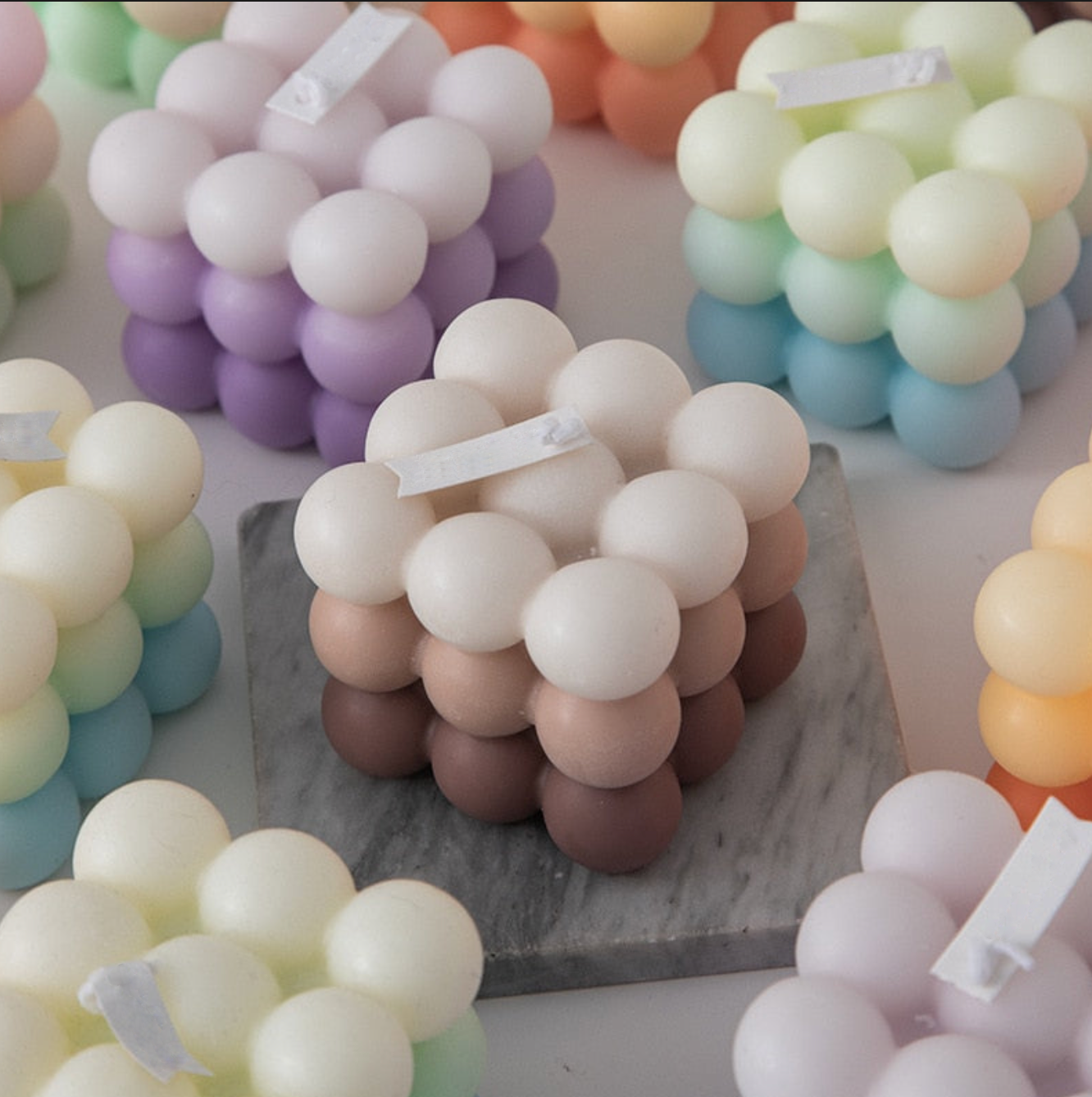 מידי באבל- נר קובייה דקורבטיבי - שעוות סויה