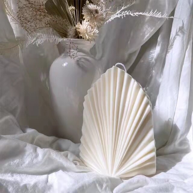 אואזיס- נר דקורטיבי, גדול וריחני - שעוות סויה